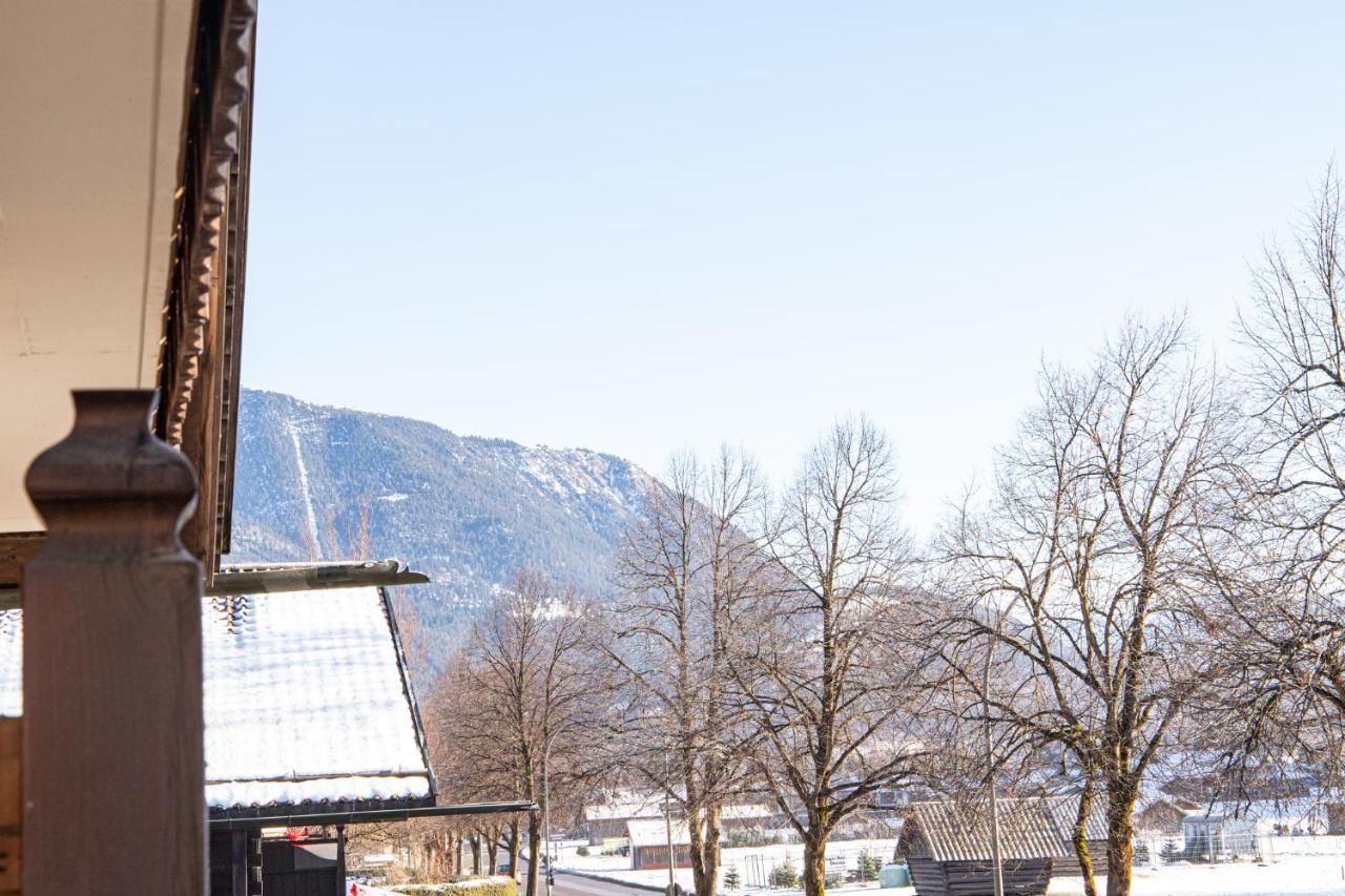 Ferienwohnung Bernadein Garmisch-Partenkirchen Exterior foto